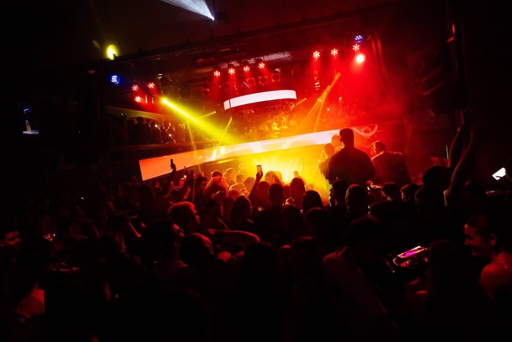 CINEMAS SLOGA Nightclub