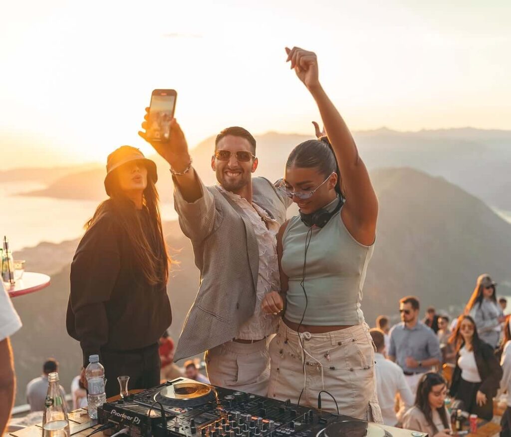 HORIZONT Restaurant & Bar