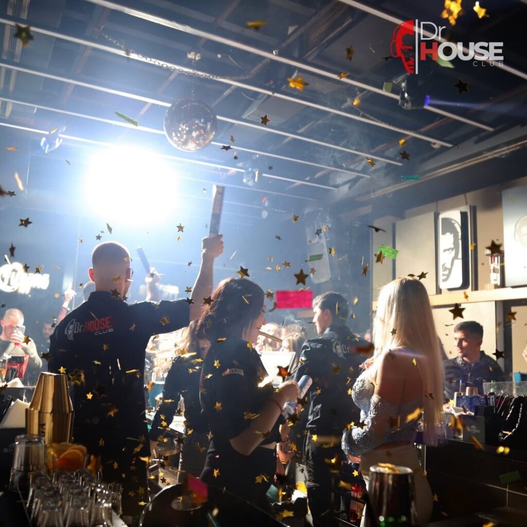 DR HOUSE Nightclub
