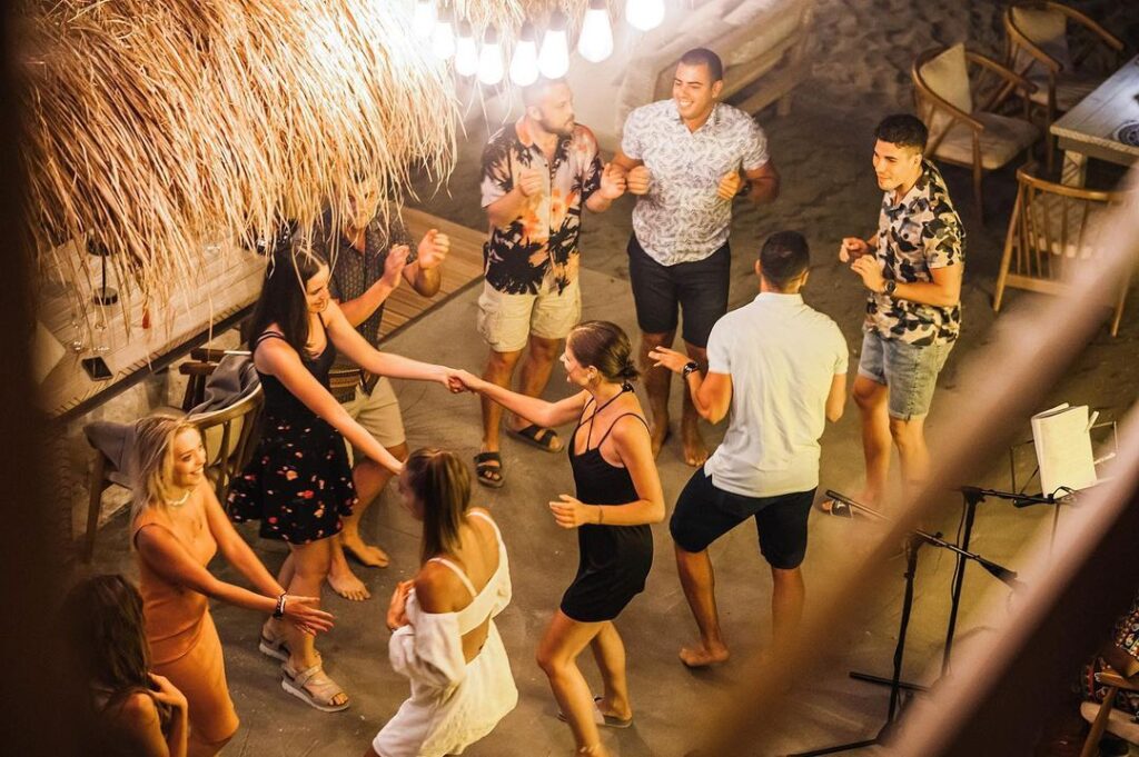 BARBANA Restaurant & Boho Lounge