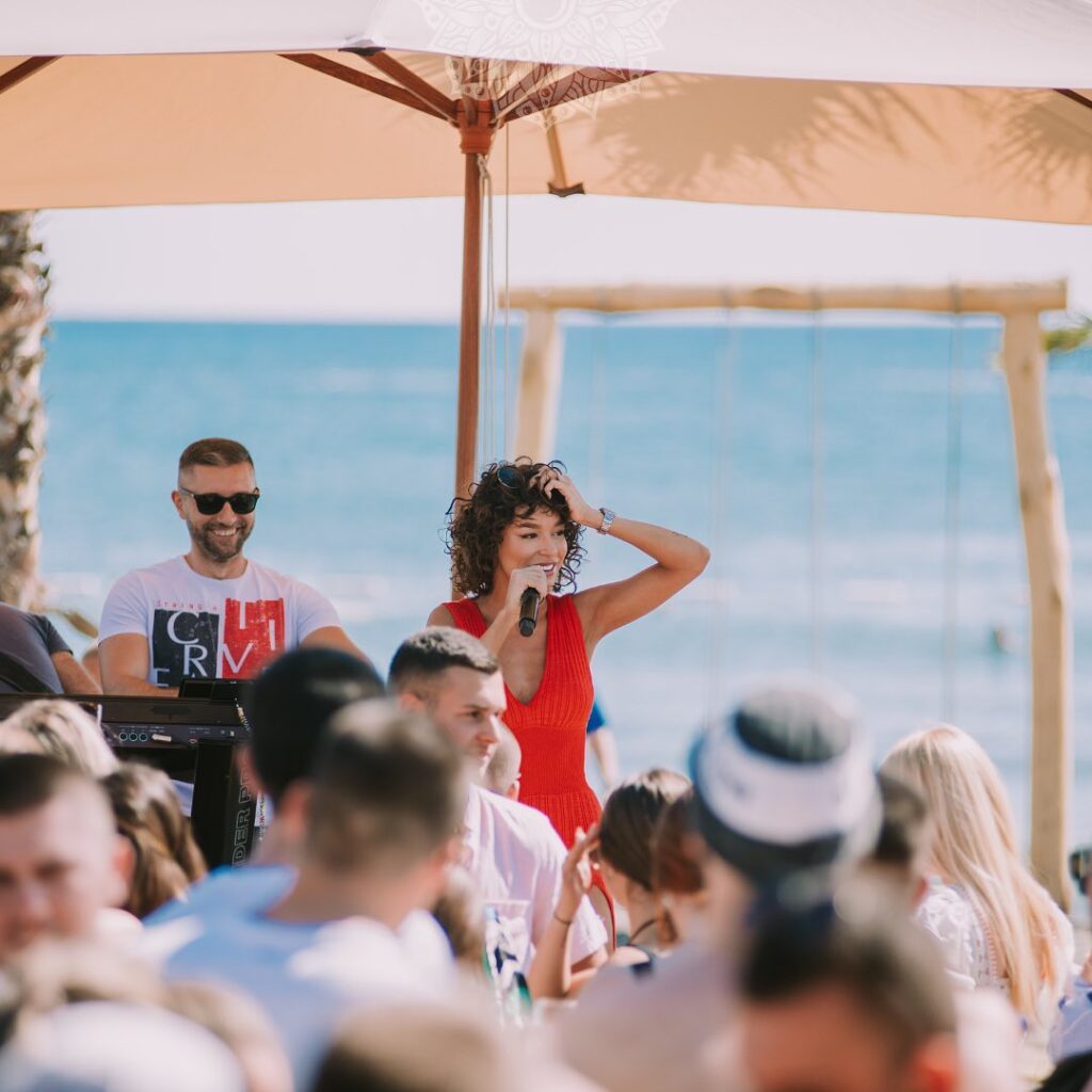 BARBOSSA Restaurant & Beach Bar