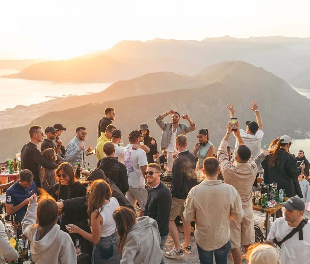 HORIZONT Restaurant & Bar