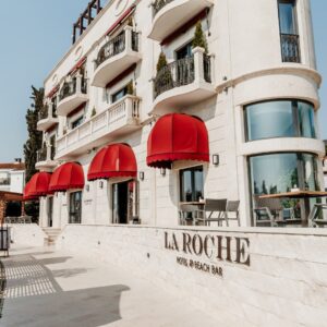 LA ROCHE Hotel & Beach Bar