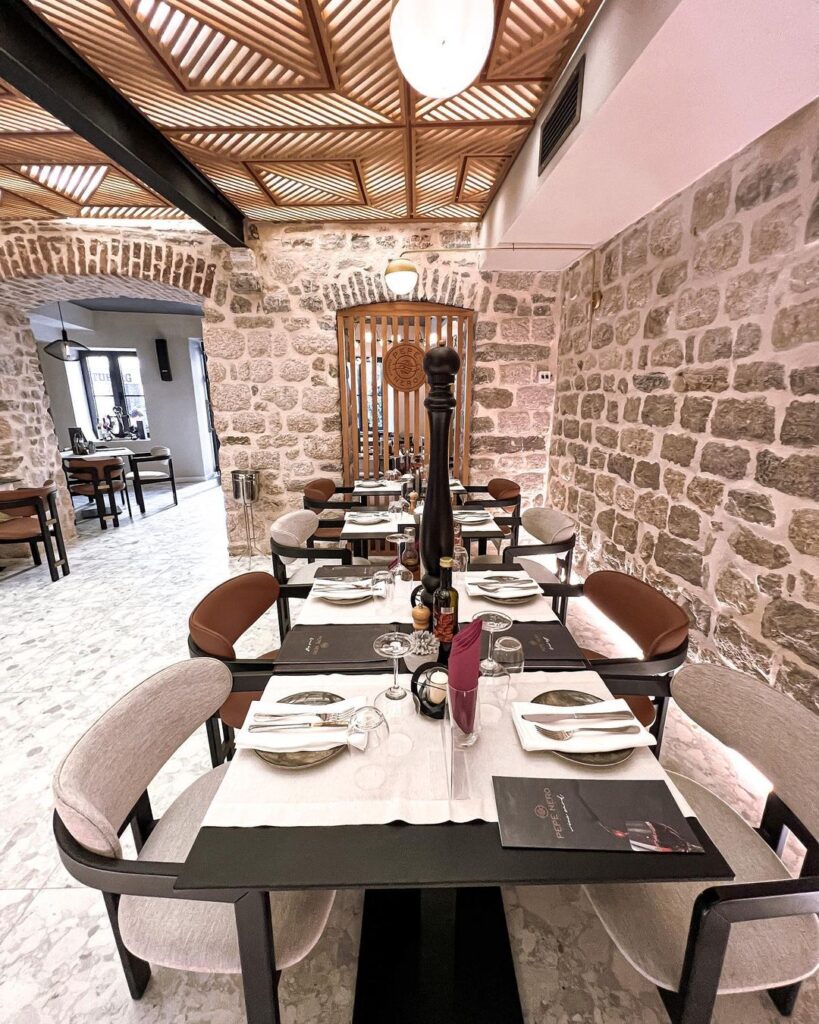 PEPE NERO Diverse Bar