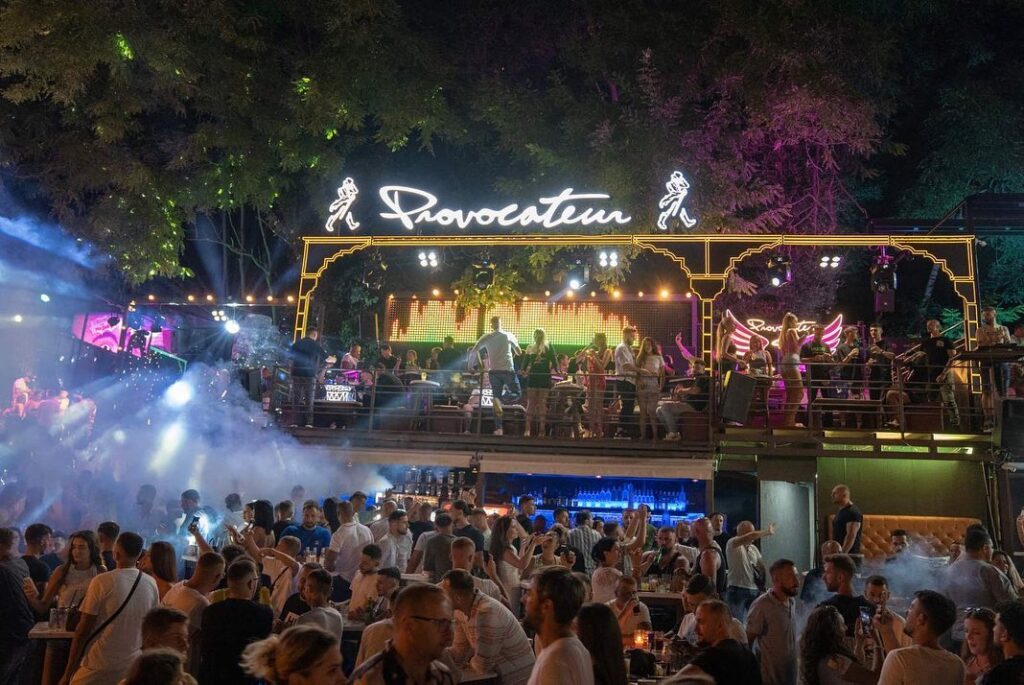 PROVOCATEUR Open Bar