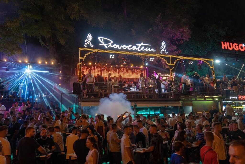 PROVOCATEUR Open Bar